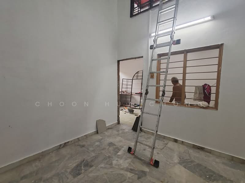 1-storey Terraced House for Sale in Taman Desa Cempaka (Nilai) - Choon Hua Chong - Interior - PropertyGuru.com.my