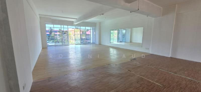 Shop / Office for Rent in Bandar Baru Bangi (Selangor) - Rohani Daud - Interior - PropertyGuru.com.my