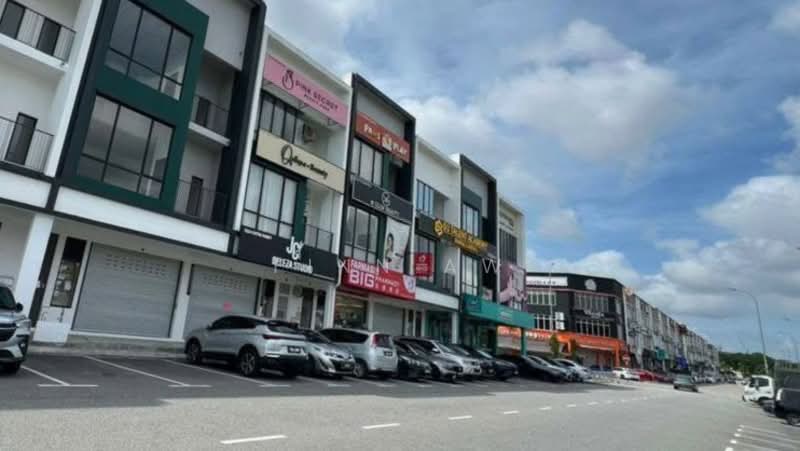 Shop for Rent in Johor Bahru (Johor) - Finn Aw - Exterior - PropertyGuru.com.my