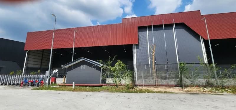 Detached Factory for Rent in Seksyen U10 (Shah Alam) - Vincent Lee - Exterior - PropertyGuru.com.my