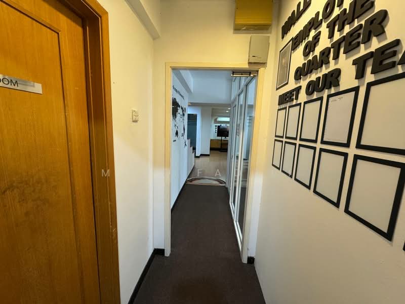 Shop / Office for Sale in Petaling Jaya (Selangor) - Mohd Fadzli - Corridor - PropertyGuru.com.my