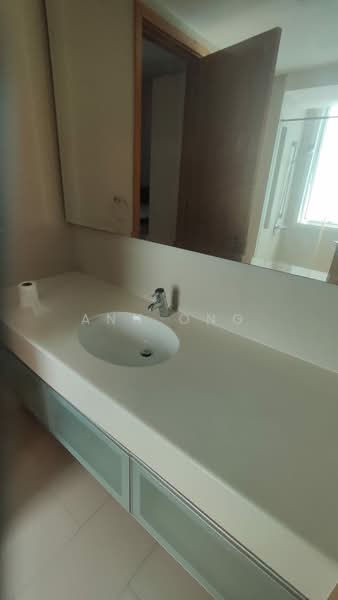 Condominium for Rent at Verticas Residensi - Ann Ong - Bathroom - PropertyGuru.com.my
