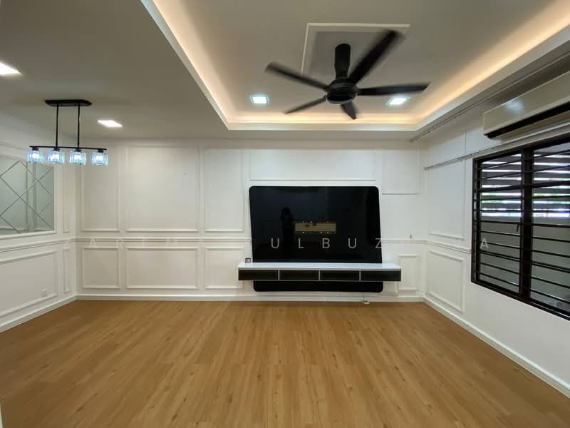 Terraced House for Sale in Kajang (Selangor) - Zarema Kulbuzheva - Living Room - PropertyGuru.com.my