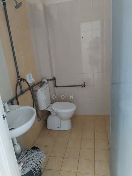 1-storey Terraced House for Rent in Taman Desa Idaman (Durian Tunggal) - Woon . - Bathroom - PropertyGuru.com.my