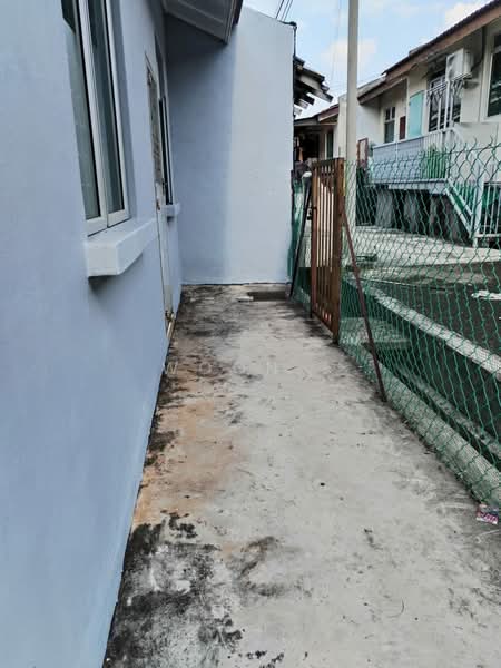 1-storey Terraced House for Rent in Taman Desa Idaman (Durian Tunggal) - Woon . - Exterior - PropertyGuru.com.my
