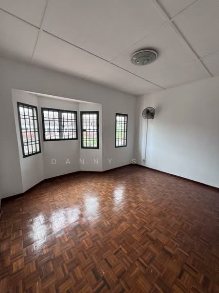 2-storey Terraced House for Sale in Bandar Indahpura (Kulai) - Danny See - Living Room - PropertyGuru.com.my