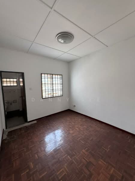 2-storey Terraced House for Sale in Bandar Indahpura (Kulai) - Danny See - Interior - PropertyGuru.com.my