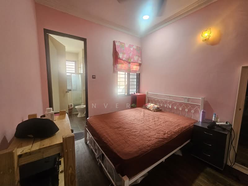 Terraced House for Sale in Alam Damai (Cheras) - Denver Sin - Bedroom - PropertyGuru.com.my