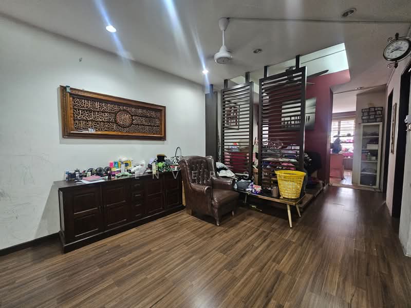 Terraced House for Sale in Alam Damai (Cheras) - Denver Sin - Living Room - PropertyGuru.com.my