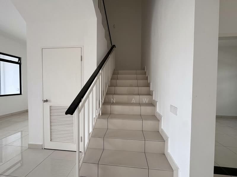 Taman Bukit Kaze untuk Untuk Dijual - RM 698,000, Mac 2026 - Interior - PropertyGuru.com.my