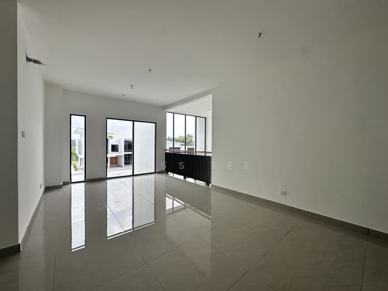 Bukit Bayu, Shah Alam untuk Untuk Dijual - RM 2,720,000, Apr 2026 - Living Room - PropertyGuru.com.my