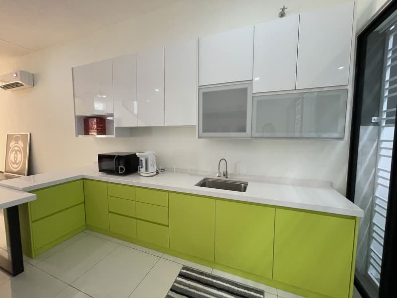 3-storey Terraced House for Sale in Seri Kembangan (Selangor) - Denice Ng - Kitchen - PropertyGuru.com.my