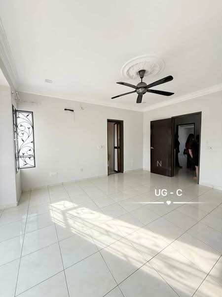 2-storey Terraced House for Sale in Setia Impian (Setia Alam) - Rylin Tan - Living Room - PropertyGuru.com.my