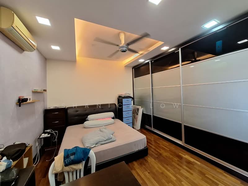 Semi-Detached House for Sale in Taman Aman Sari (Bandar Kinrara) - Shanice Low - Bedroom - PropertyGuru.com.my