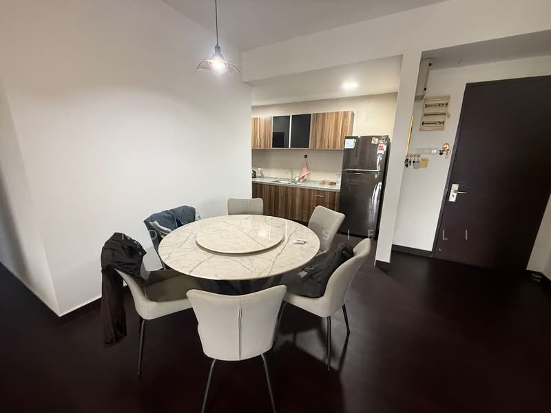 D'Secret Garden (Pangsapuri Kempas Indah) untuk Untuk Disewa - RM 2,500 /bulan, Feb 2026 - Dining Room - PropertyGuru.com.my