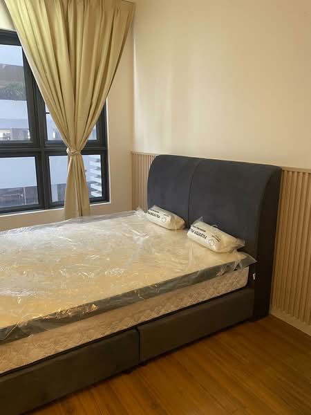 Service Residence for Sale at M Vertica - Ken Ling - Bedroom - PropertyGuru.com.my