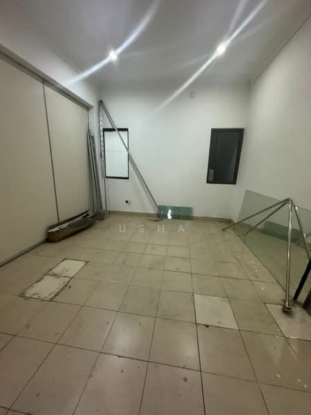 Factory for Rent in Kawasan Perindustrian Tampoi (Johor Bahru) - Usha - Interior - PropertyGuru.com.my