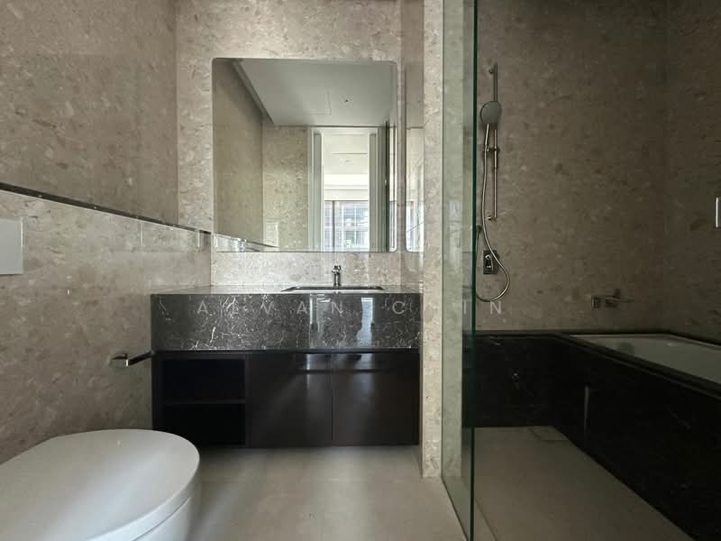 Service Residence for Sale at Pavilion Damansara Heights - Alvan Chin - Bathroom - PropertyGuru.com.my