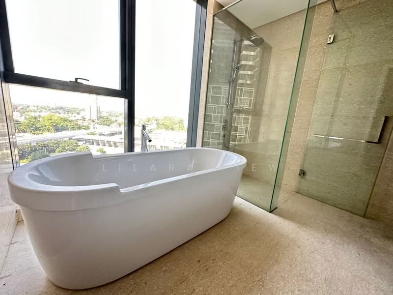 Service Residence for Sale at The Astaka @ 1 Bukit Senyum - Lilara Tiew - Bathroom - PropertyGuru.com.my