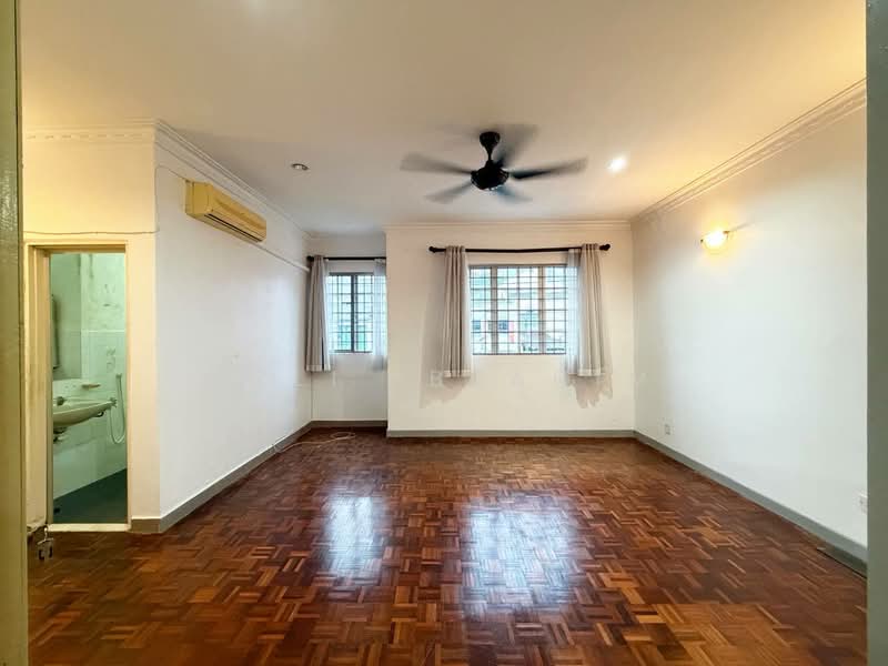 Taman Bukit Setiawangsa untuk Untuk Dijual - RM 960,000, Feb 2026 - Living Room - PropertyGuru.com.my