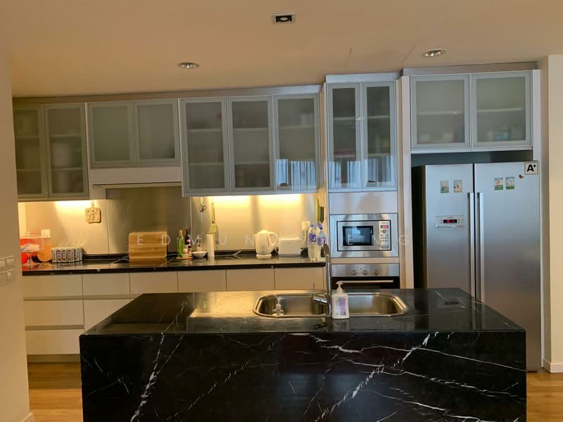 Service Residence for Sale at St Mary Residences - Edmund Heng - Kitchen - PropertyGuru.com.my