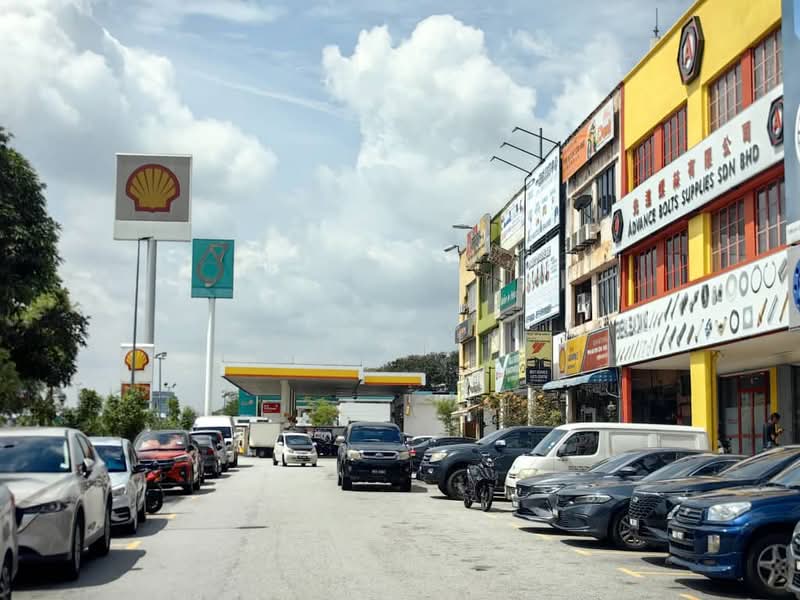 Taman Sungai Besi Indah untuk Untuk Disewa - RM 1,800 /bulan, Feb 2026 - Exterior - PropertyGuru.com.my