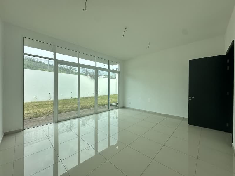 Bungalow for Sale in Bukit Jelutong (Shah Alam) - Jess Tee - Living Room - PropertyGuru.com.my