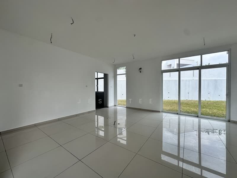 Bungalow for Sale in Bukit Jelutong (Shah Alam) - Jess Tee - Living Room - PropertyGuru.com.my