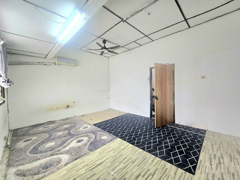 2.5-storey Terraced House for Sale in Taman Maju Jaya (Ampang) - Fiza Ibrahim - Interior - PropertyGuru.com.my