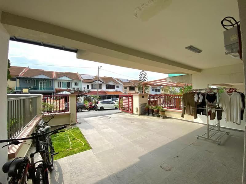 2-storey Terraced House for Sale in Bandar Bukit Puchong (Puchong) - Asyraf Ismail - Exterior - PropertyGuru.com.my