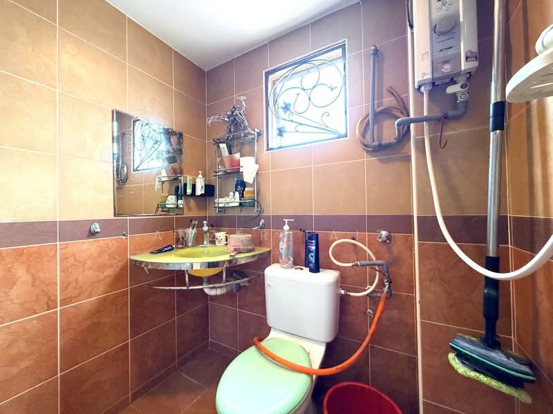2-storey Terraced House for Sale in Bandar Damai Perdana (Cheras) - Amzar Faiz - Bathroom - PropertyGuru.com.my