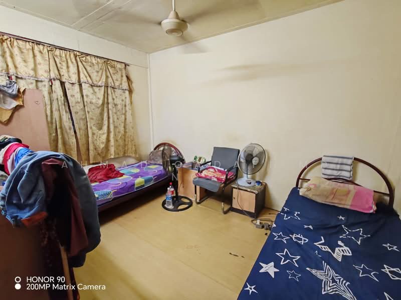 Rumah Flat untuk Dijual di Taman Taming Jaya - Ahmad Gadafi Md Nor - Bedroom - PropertyGuru.com.my