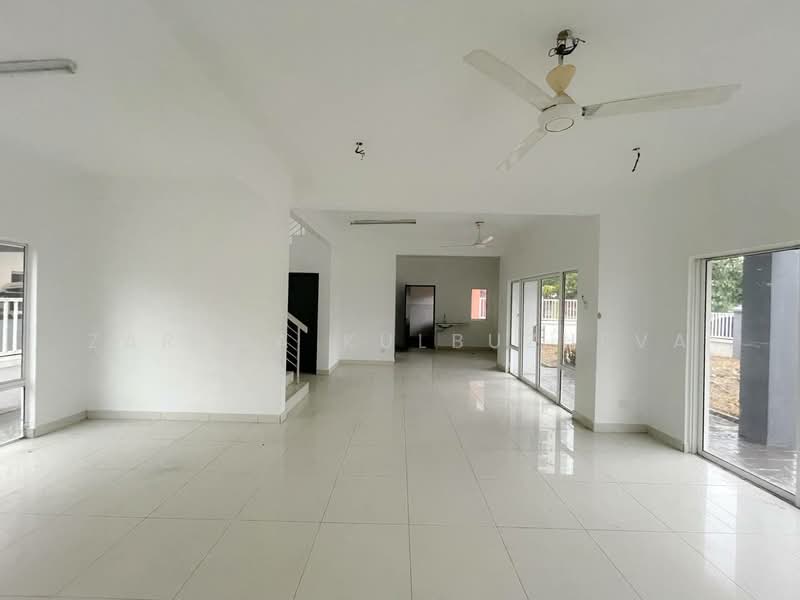 Bungalow for Sale in Bandar Baru Bangi (Selangor) - Zarema Kulbuzheva - Living Room - PropertyGuru.com.my