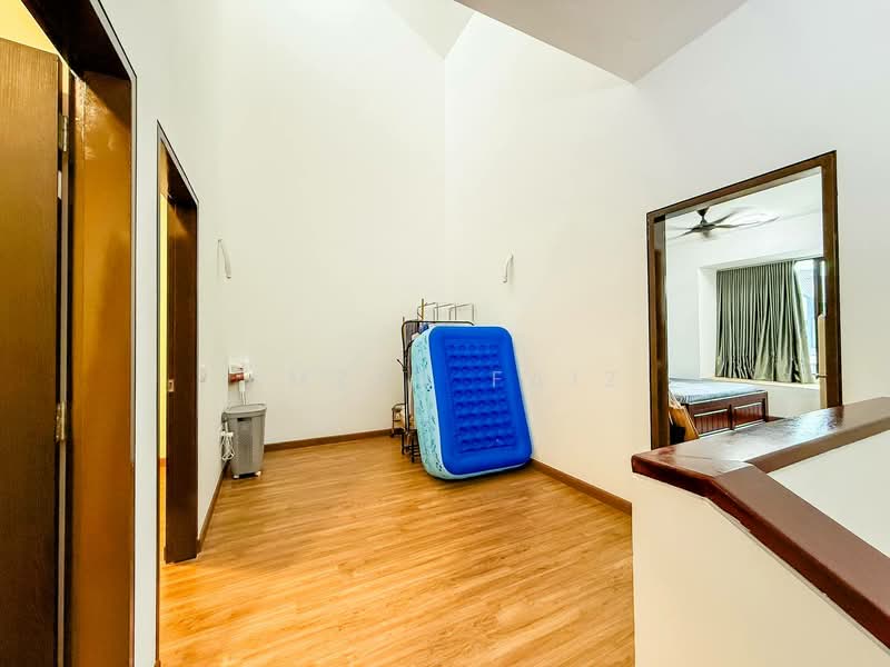 2-storey Terraced House for Sale in Dengkil (Selangor) - Amzar Faiz - Corridor - PropertyGuru.com.my