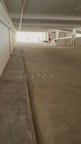 Shop for Rent in Shah Alam (Selangor) - AHMAD FARIS RAHIMI - Car Park - PropertyGuru.com.my