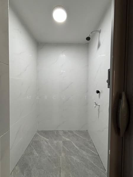 1-storey Terraced House for Sale in Taman Universiti (Skudai) - Marcus Tey - Bathroom - PropertyGuru.com.my