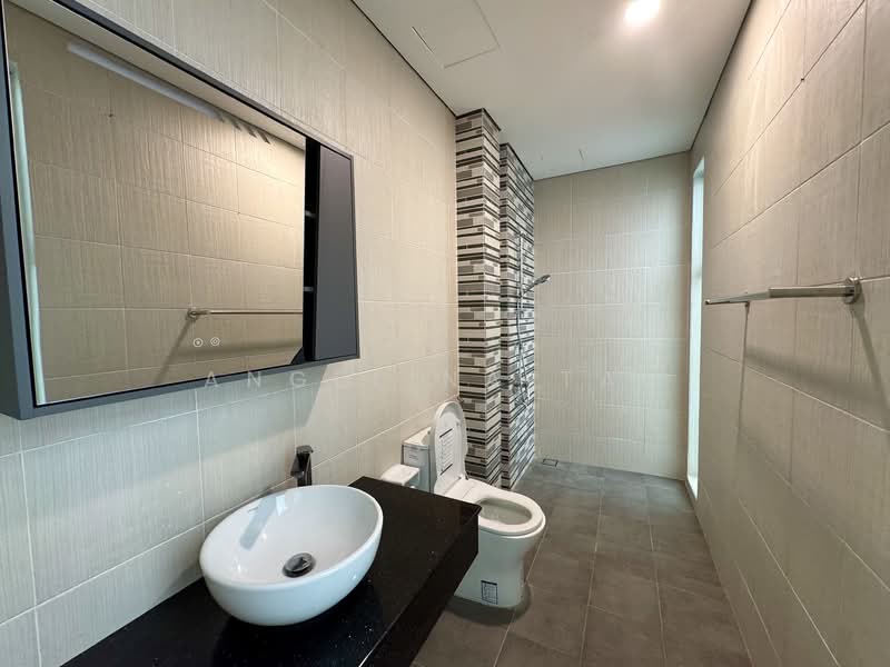 Semi-Detached House for Sale in Iskandar Puteri (Nusajaya) (Johor) - Angelina Tan - Bathroom - PropertyGuru.com.my