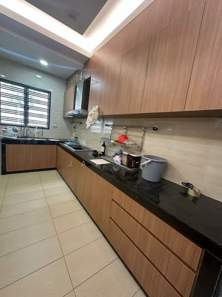 For Sale - Taman Larkin