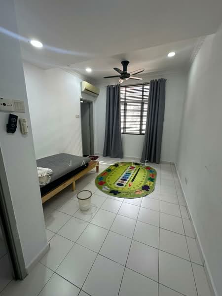 For Sale - Taman Larkin