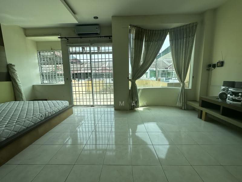 2-storey Terraced House for Sale in Bandar Cyber Ipoh (Bandar Siber) (Ipoh) - Ck Max - PropertyGuru.com.my