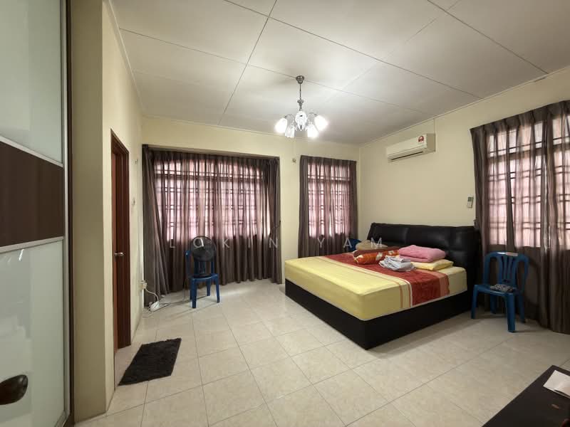 2-storey Terraced House for Sale in Skudai (Johor) - Lokin Yam - Bedroom - PropertyGuru.com.my