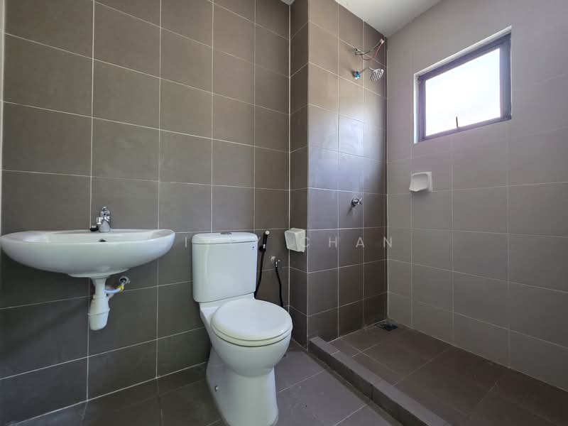 2-storey Terraced House for Sale in Bandar Damai Perdana (Cheras) - Billy Chan - Bathroom - PropertyGuru.com.my