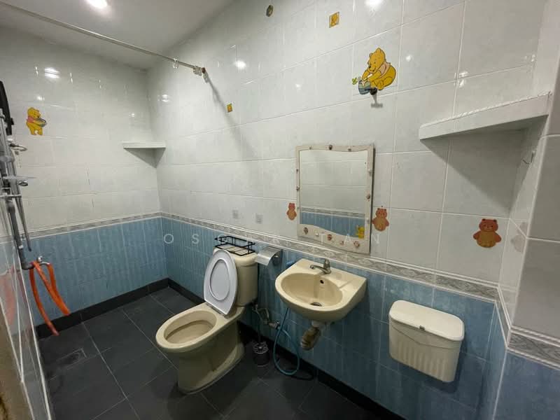 2-storey Terraced House for Rent in Wangsa Melawati (Wangsa Maju) - Oscar Tan - Bathroom - PropertyGuru.com.my