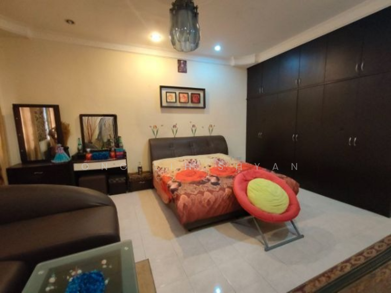 Townhouse for Sale in Johor Bahru (Johor) - Ong Lih Shyan - Bedroom - PropertyGuru.com.my