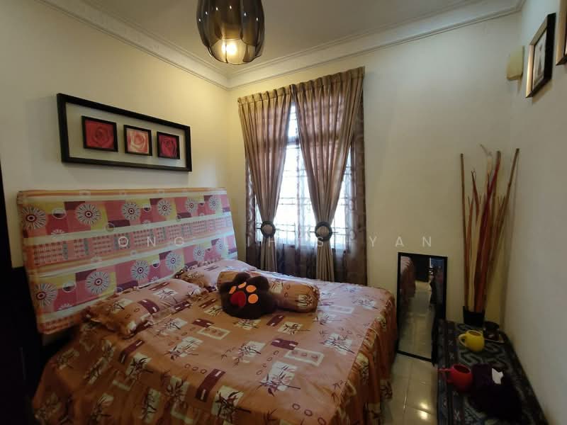 Townhouse for Sale in Johor Bahru (Johor) - Ong Lih Shyan - Bedroom - PropertyGuru.com.my