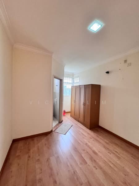 Lake View Suites untuk Untuk Dijual - RM 330,000, Feb 2026 - PropertyGuru.com.my