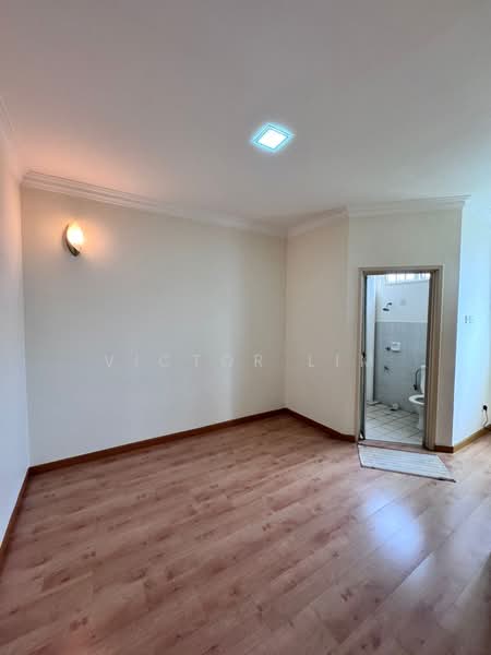 Lake View Suites untuk Untuk Dijual - RM 330,000, Feb 2026 - PropertyGuru.com.my