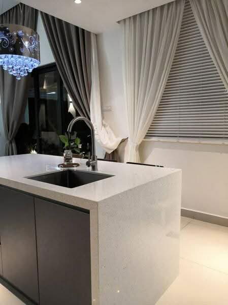 Semi-Detached House for Sale in Puchong (Selangor) - Esther Ong - Kitchen - PropertyGuru.com.my