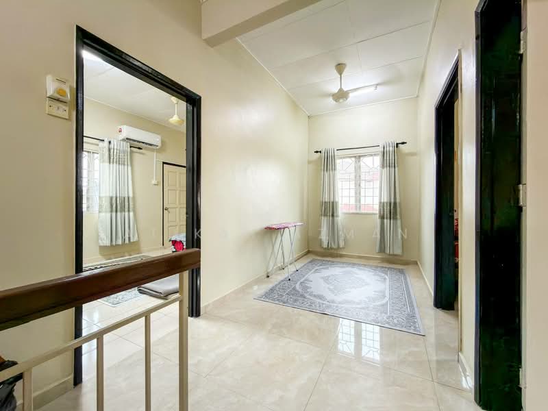 2-storey Terraced House for Sale in Seksyen 3 (Bangi) - Atikah Azman - Interior - PropertyGuru.com.my
