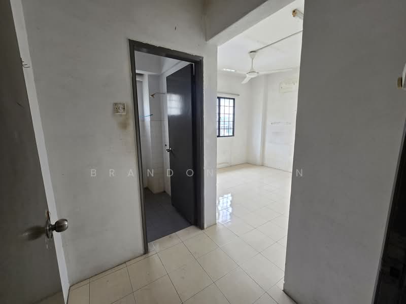 Cheras Perdana Apartment Block A, B, C untuk Untuk Dijual - RM 300,000, Feb 2026 - Interior - PropertyGuru.com.my